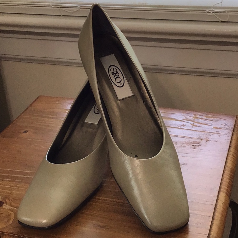 SRO SHOES